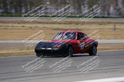 media/Jun-05-2022-CalClub SCCA (Sun) [[19e9bfb4bf]]/Around the Pits/